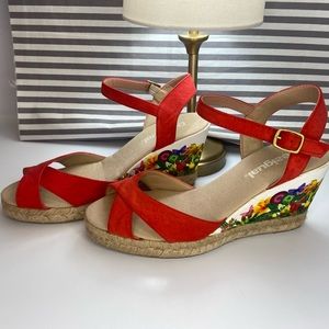 Desigual Red and Floral Wedge Sandals, size 38 (8 in US)